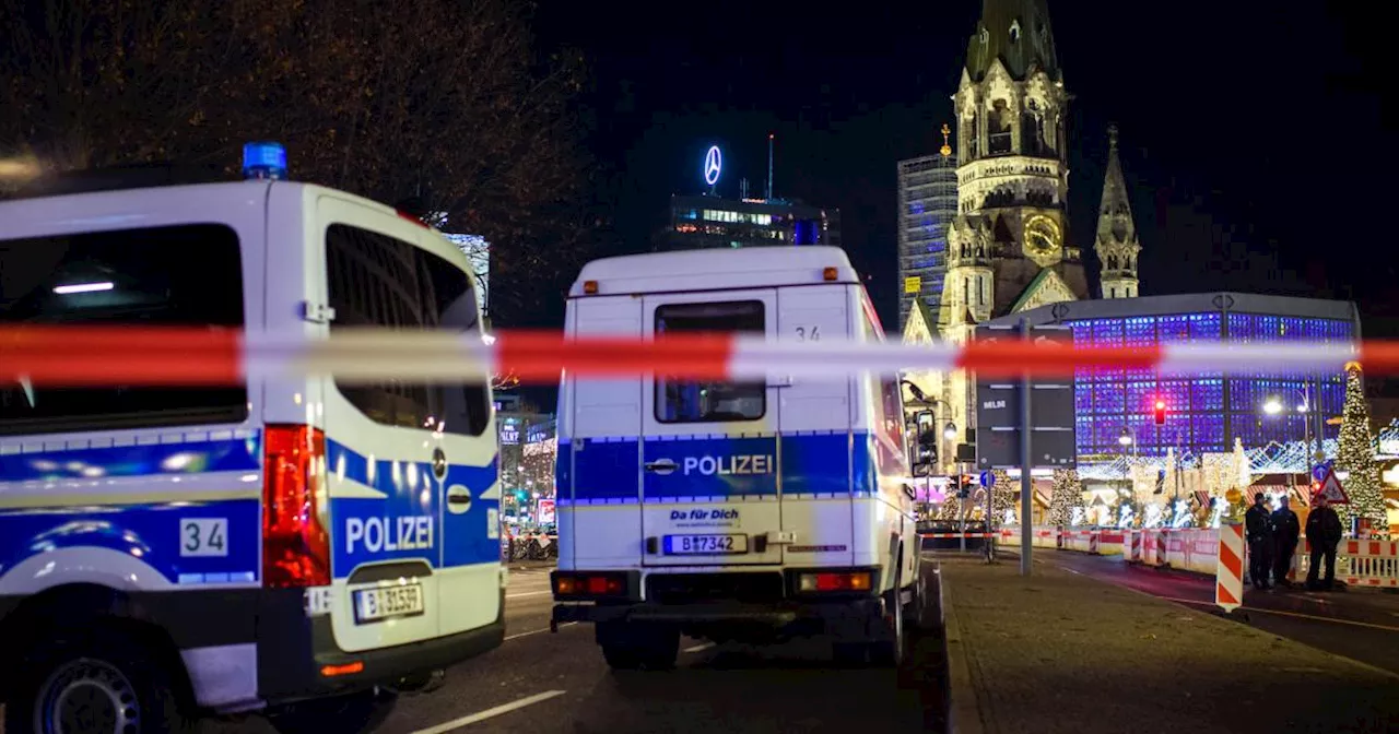 Glockenläuten in Berlin: Andacht für Opfer vom Breitscheidplatz-Anschlag