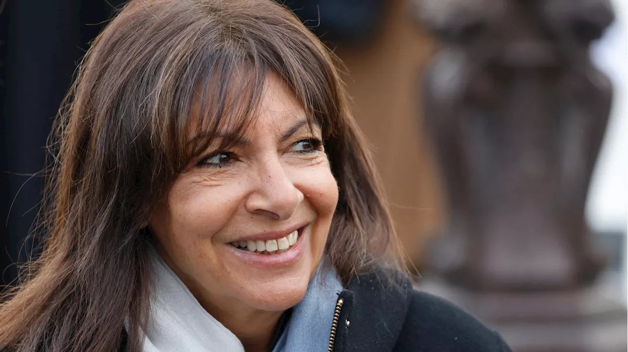 Anne Hidalgo : un an après son voyage à Tahiti, la mairie de Paris s’explique sur ses factures téléphoniques