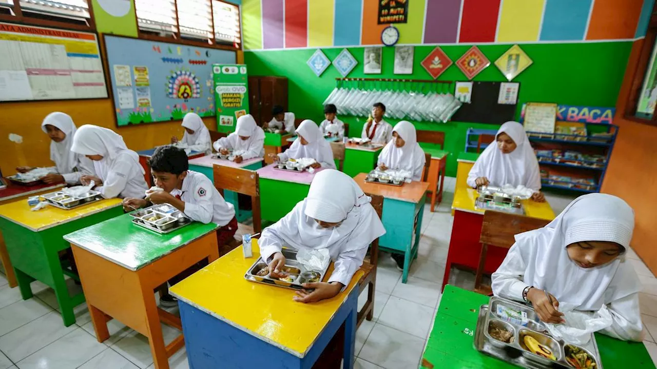 Makan Bersama di Sekolah: Lebih dari Sekadar Nutrisi