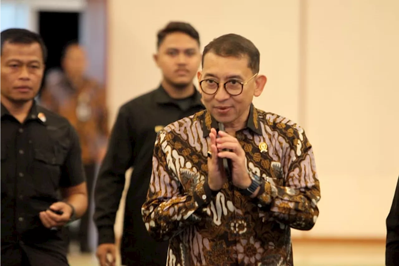 Fadli Zon Sebut Batalnya Pameran Tunggal Yos Suprapto karena Tidak Sesuai Tema