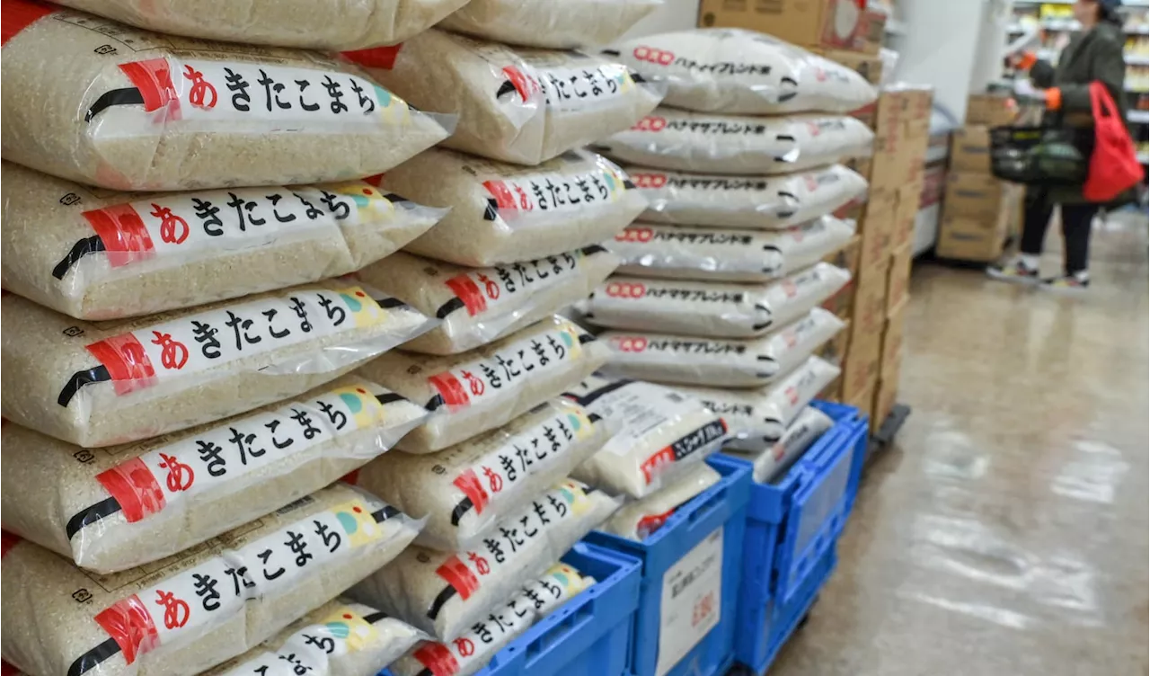 Japan's Inflation Climbs, Prompting Rate Hike Speculation