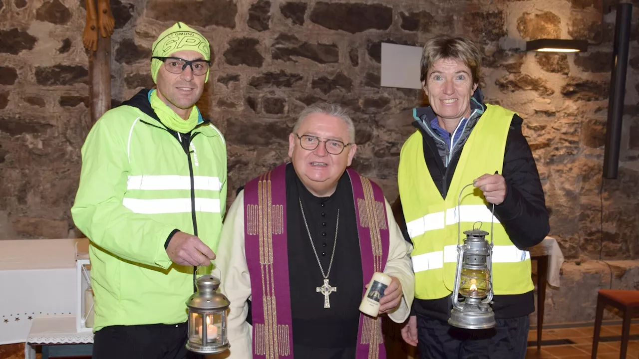 Laufteam Gmünd bringt das Friedenslicht von Stift Zwettl nach Gmünd