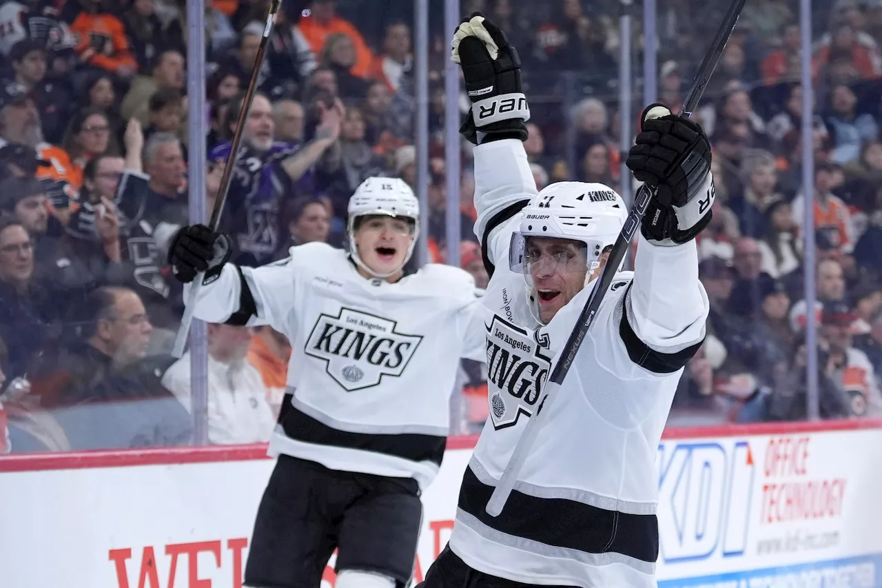 Kings Rally Past Flyers for 6-3 Win