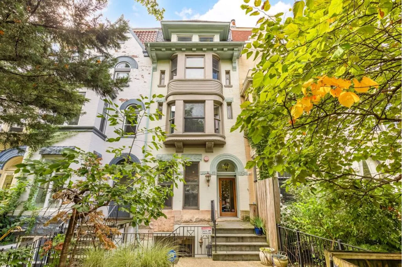 Today’s Rental was chosen for the exposed brick, that window and it’s just a beaut, obviously