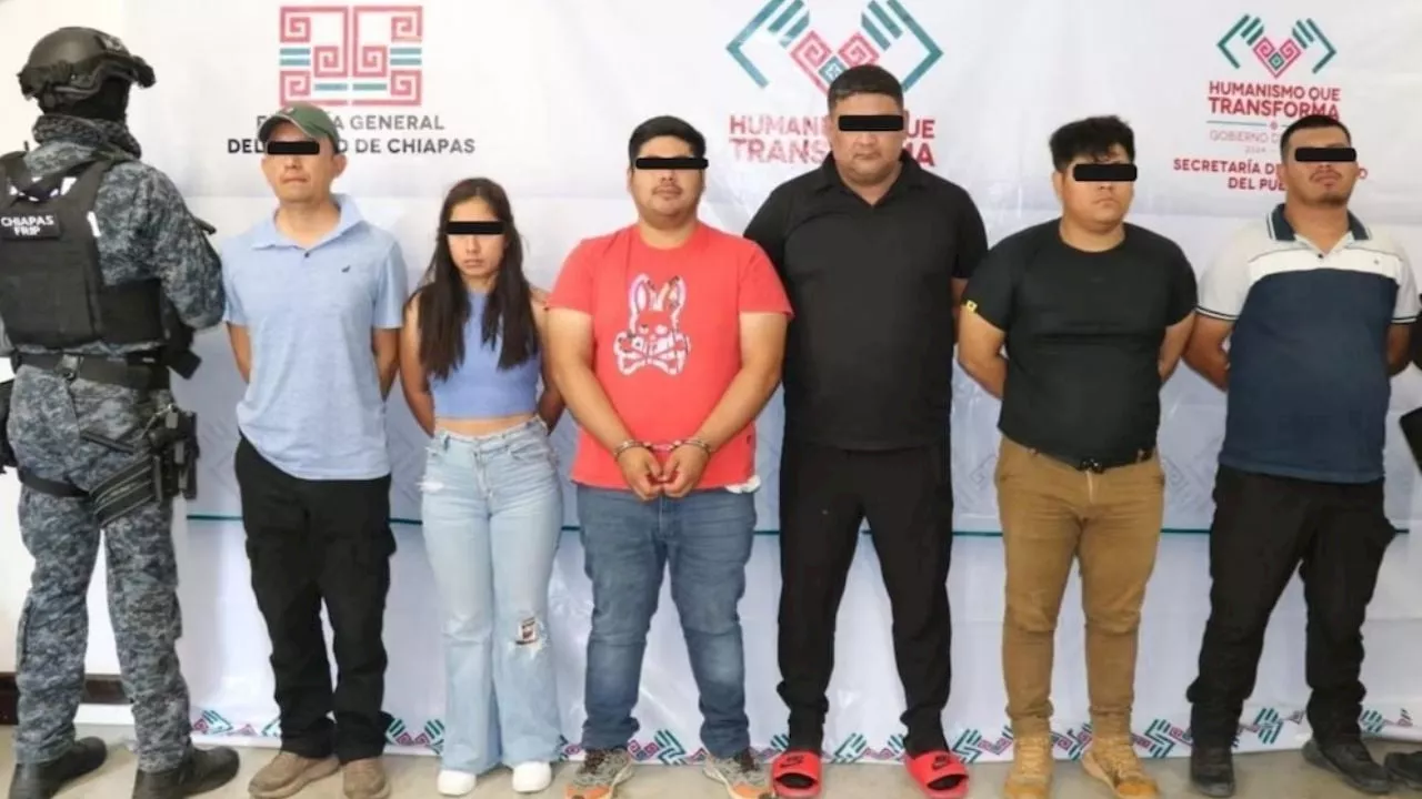 Detienen a policías que participaban en banda criminal dedicada al robo de vehículos y extorsión