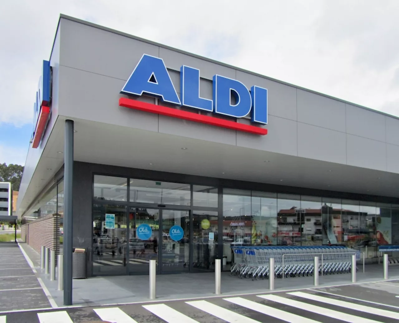 'Tous les magasins seront impactés': des piquets de grève devant deux centrales Aldi