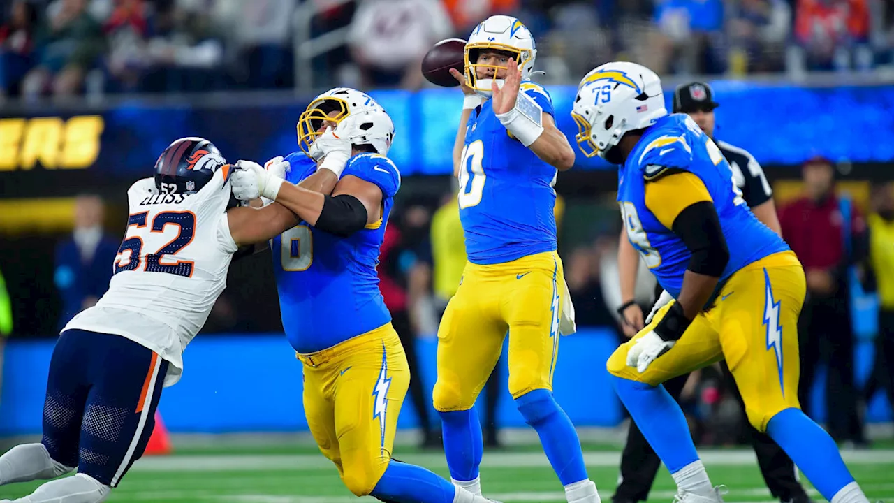 Chargers Clinch Playoff Berth with Win over Broncos