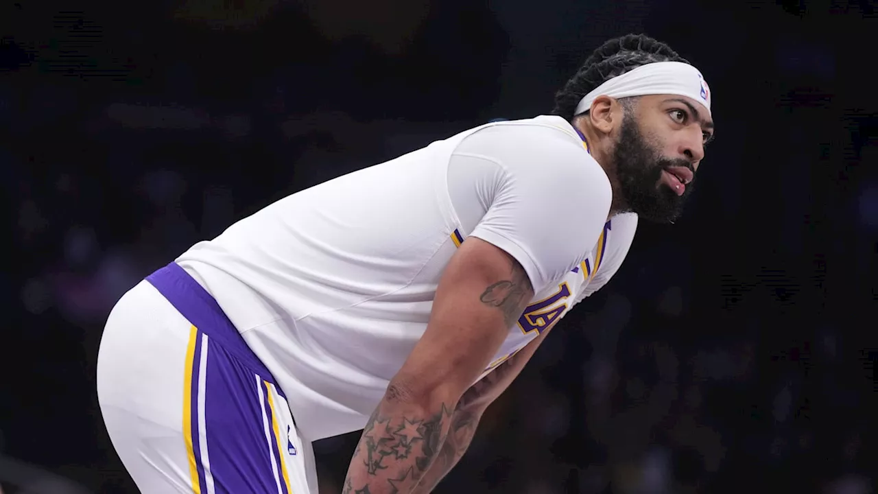 Lakers Face Kings Amidst Injury Concerns