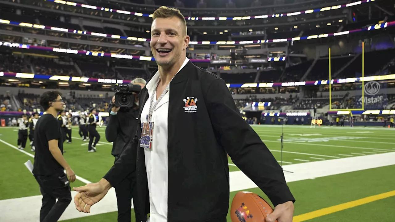 Rob Gronkowski Has Praise for Raiders' Bowers, Minority Owner Tom Brady