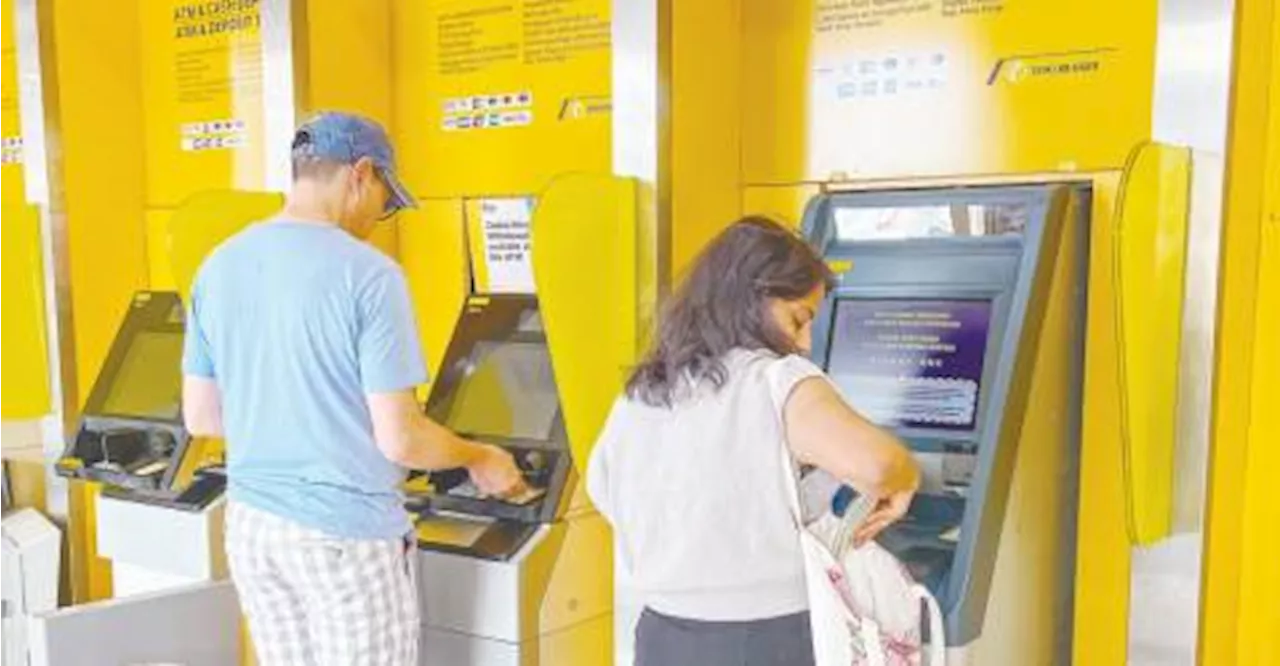 Malaysian Consumers Group Calls for Banks to Absorb Interbank ATM Withdrawal Fees