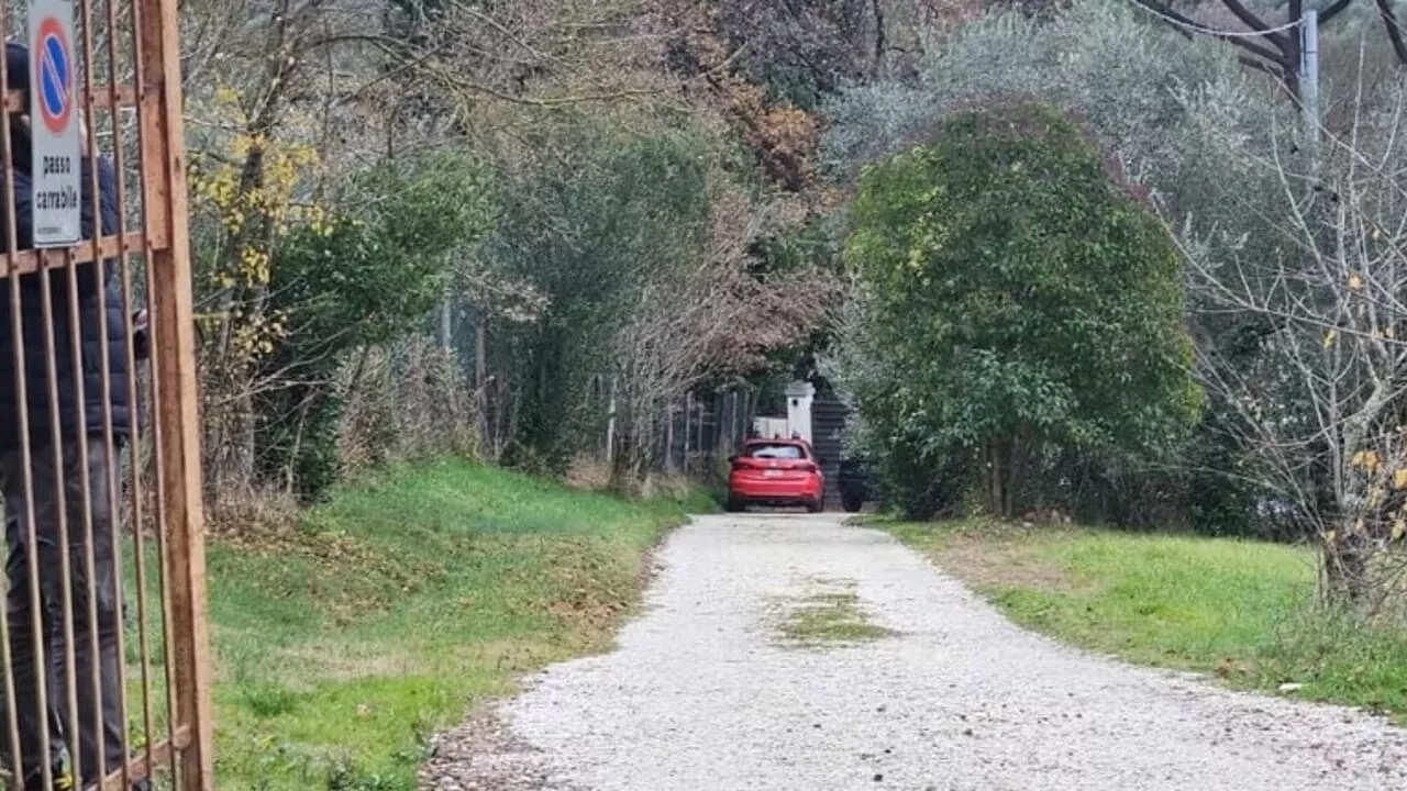 Tragedia a San Felice a Ema: quattro membri di una famiglia trovati morti in una villa