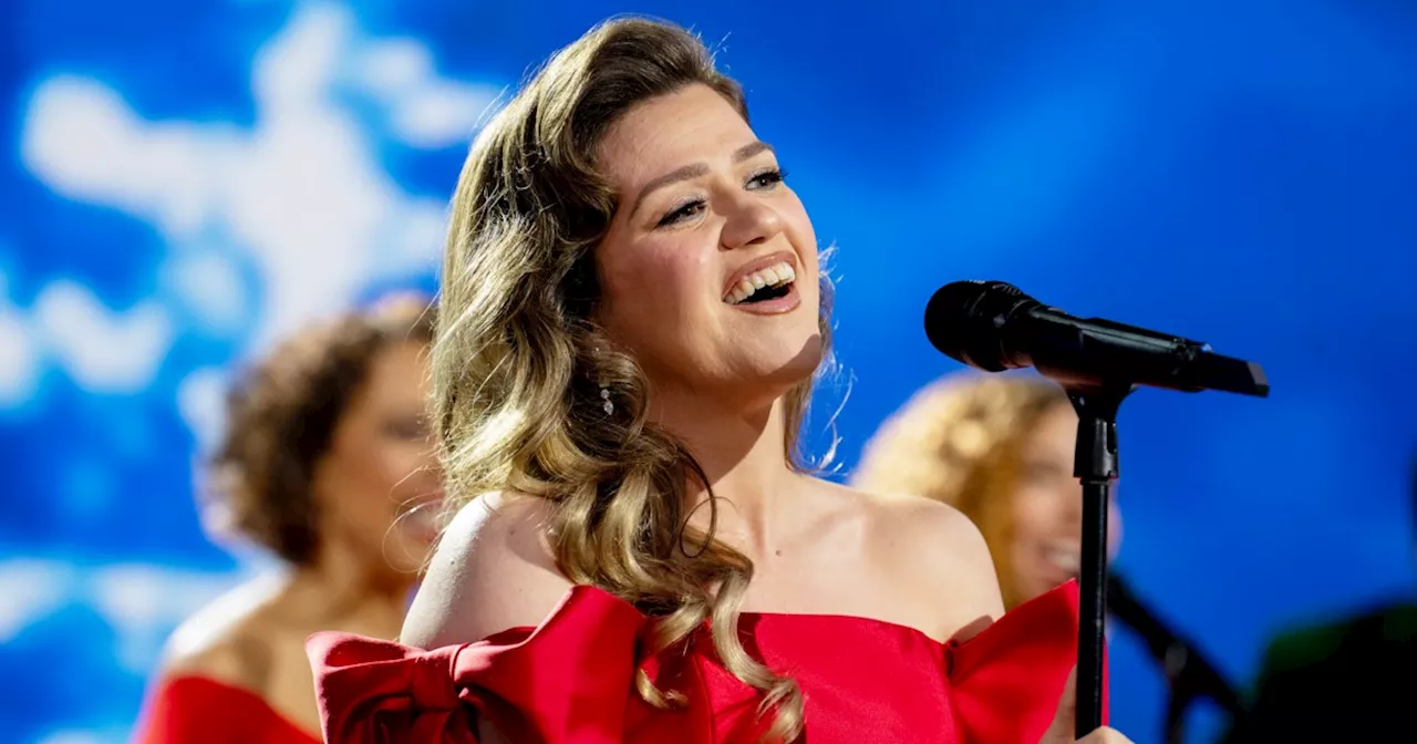 Kelly Clarkson's Christmas Video Shows She Is Happy Being Single After Brandon Blackstock Divorce