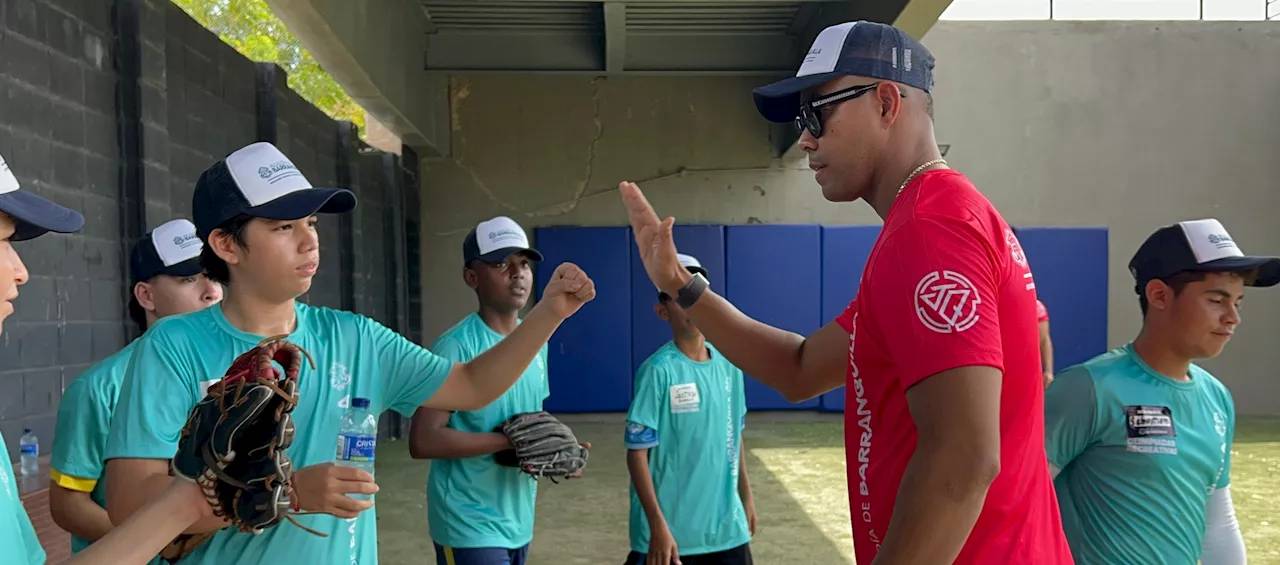 'El contrato de Soto con los Mets es un logro grande para los latinos': José Quintana
