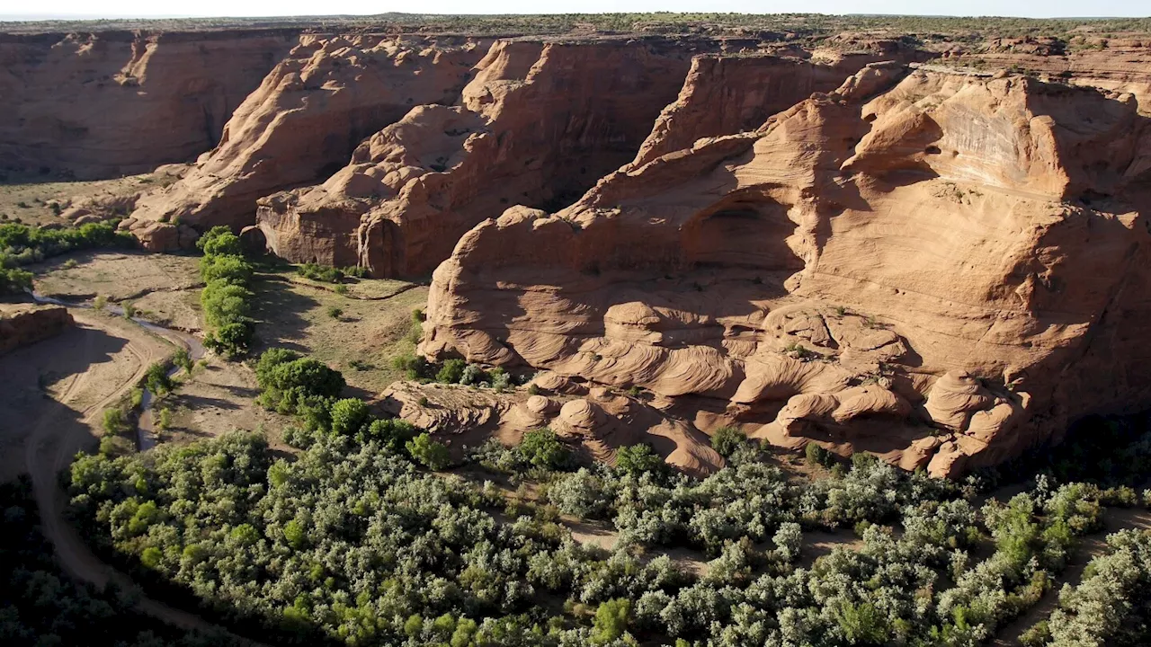 Canyon de Chelly in Arizona will become latest national park unit to ban commercial air tours