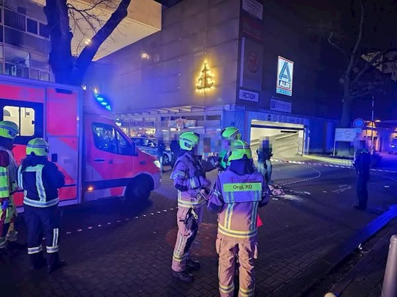 Schüsse in Alt-Hohenschönhausen: Mann vor Supermarkt verletzt