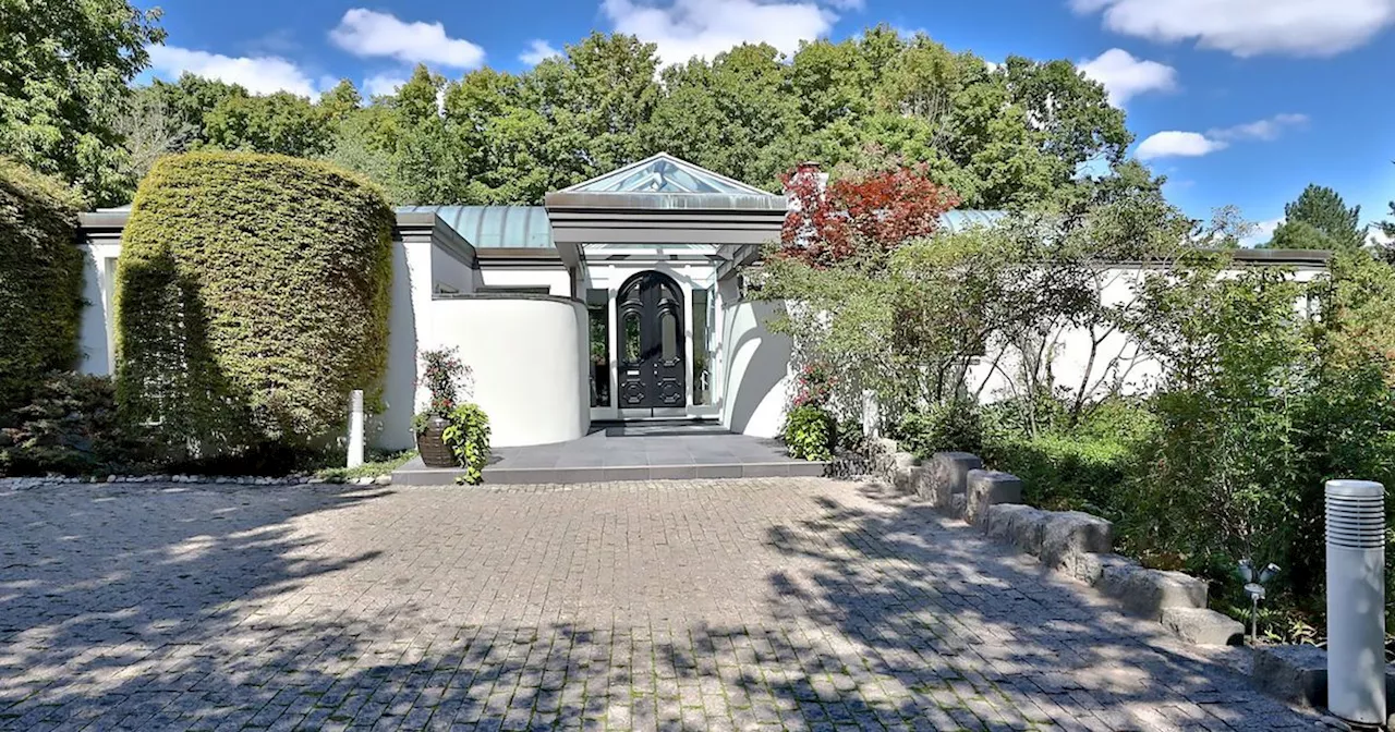 Award-winning home in exclusive Toronto area drops price by $1.4 million