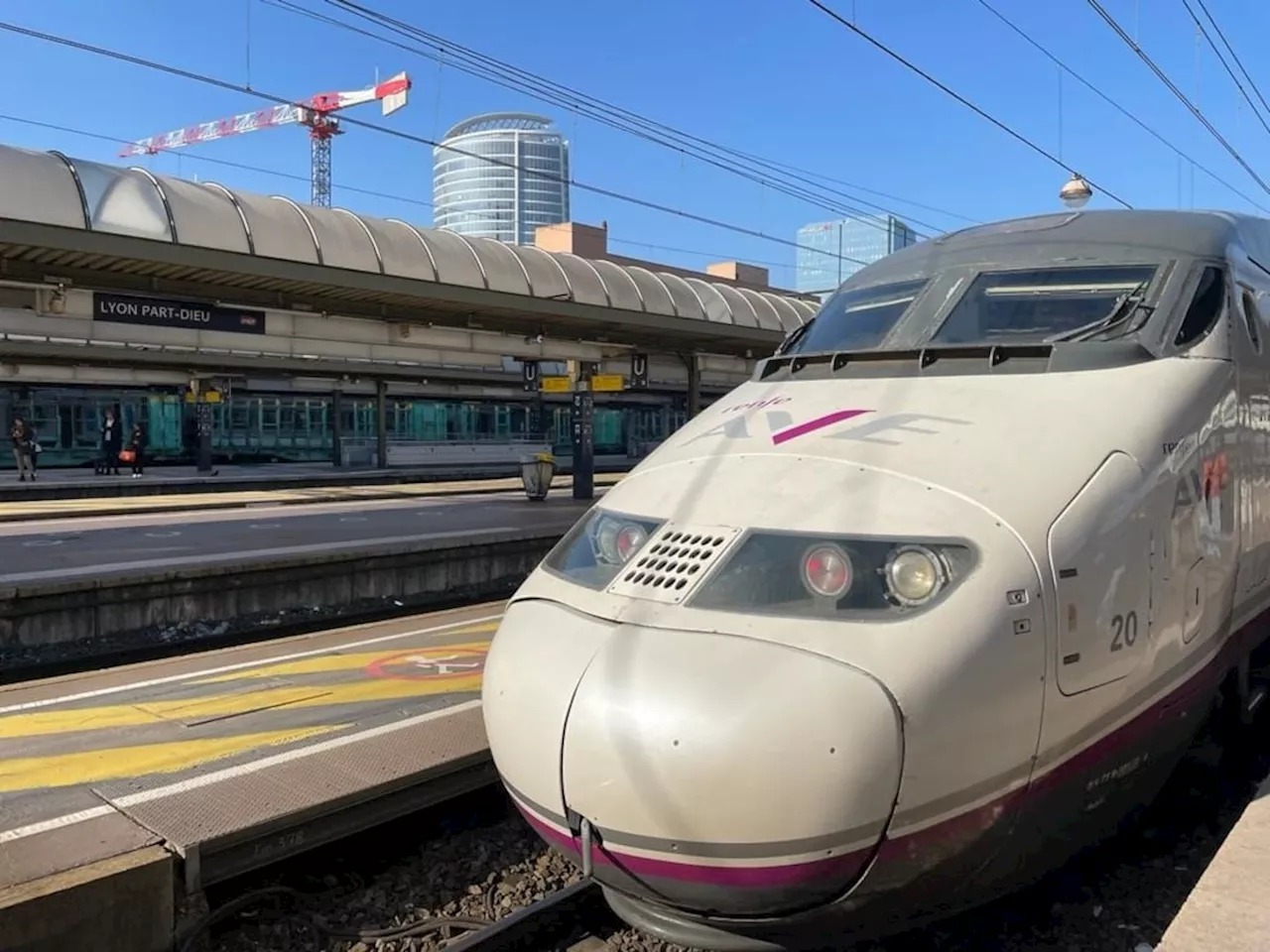 Renfe avanza en Francia: obtiene luz verde para llegar a Toulouse en abril