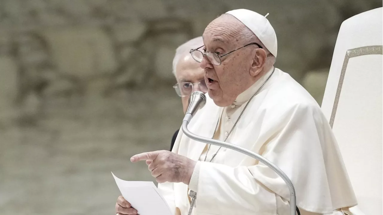 Pope Francis reprimands Vatican staff for gossiping in annual Christmas message