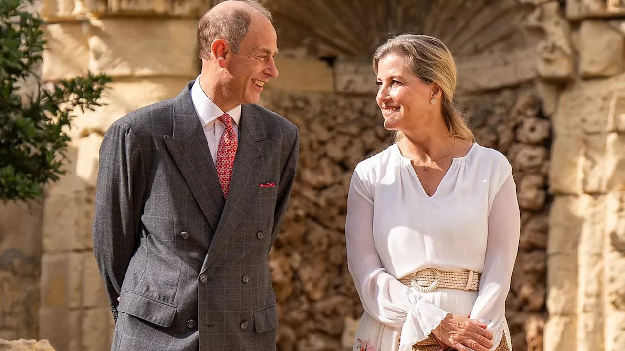 Royals caught out with ANOTHER digitally altered snap - as Prince Edward and Sophie switch Christmas...