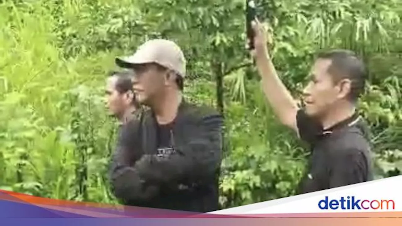 Mentan Amran Sulaiman Terjebak Macet Poros Maros-Bone di Camba gegara Banjir