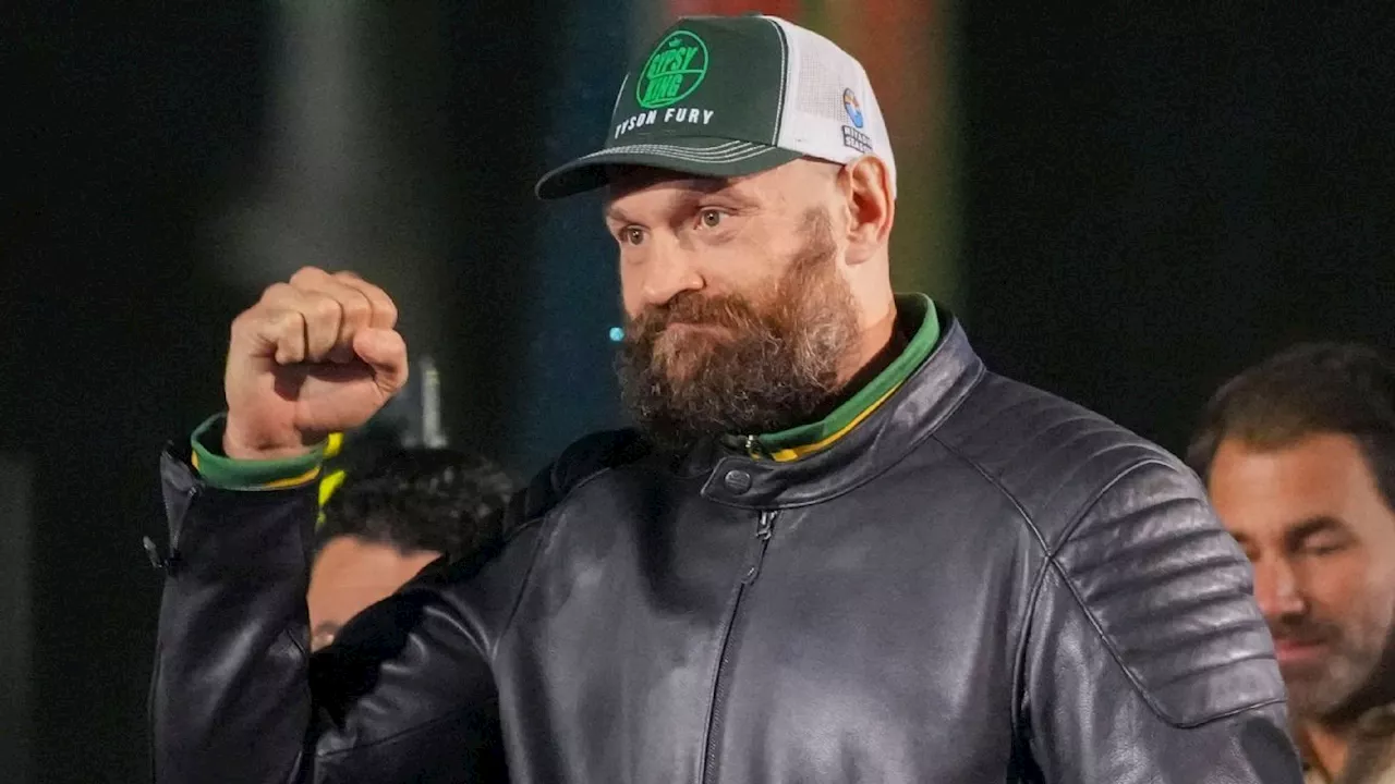 Oleksandr Usyk's team asks to have Tyson Fury's beard trimmed