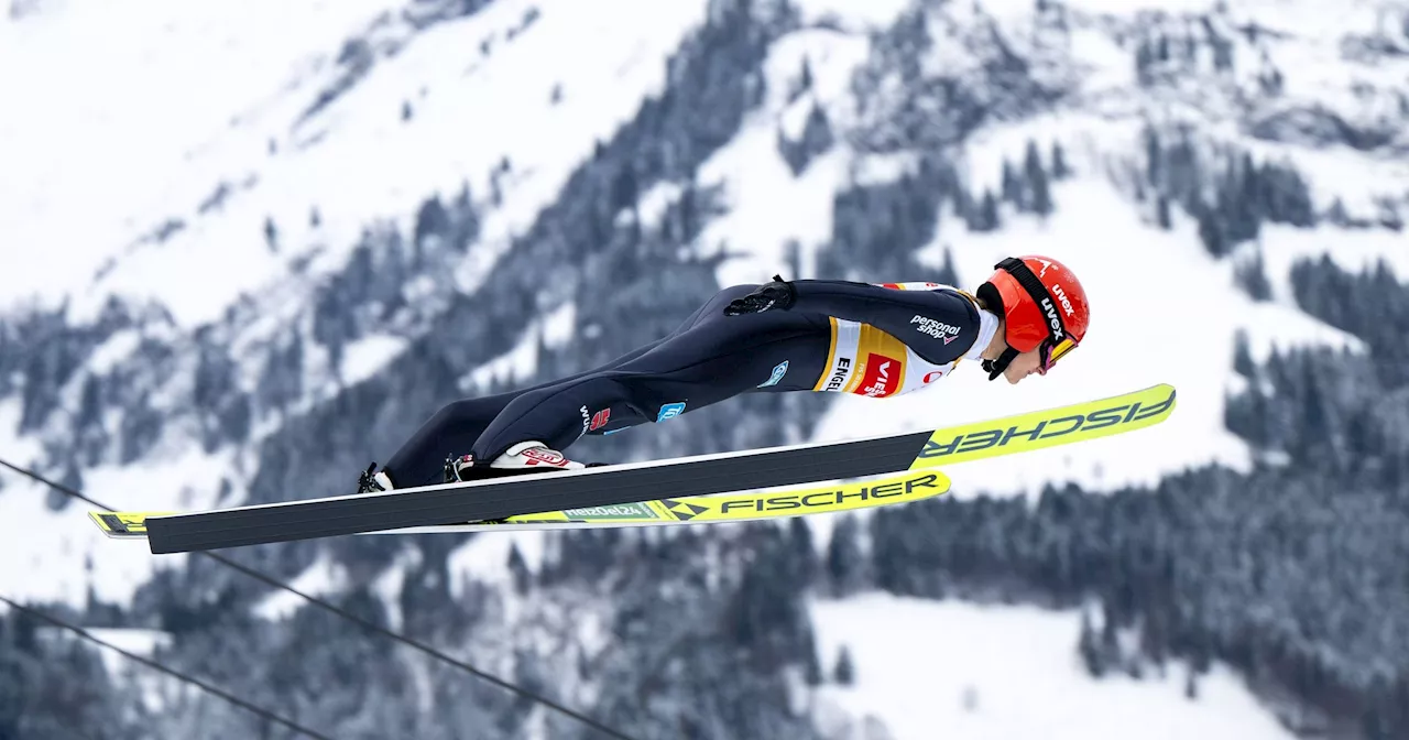 Fünftes Podest im fünften Wettkampf: Katharina Schmid wird in Engelberg Zweite hinter der Slowenin Nika Prevc