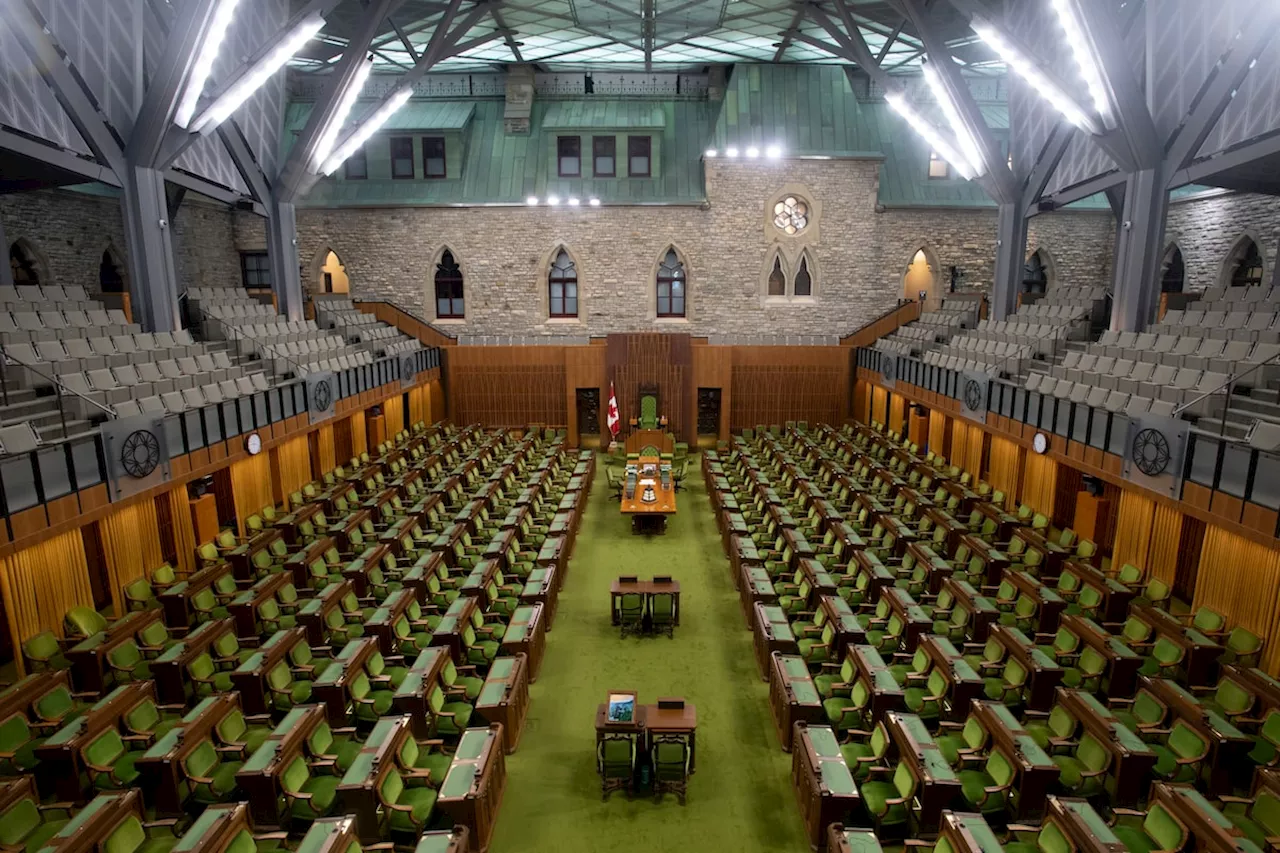 Can Trudeau prorogue? Rideau Hall is back at the centre of politics