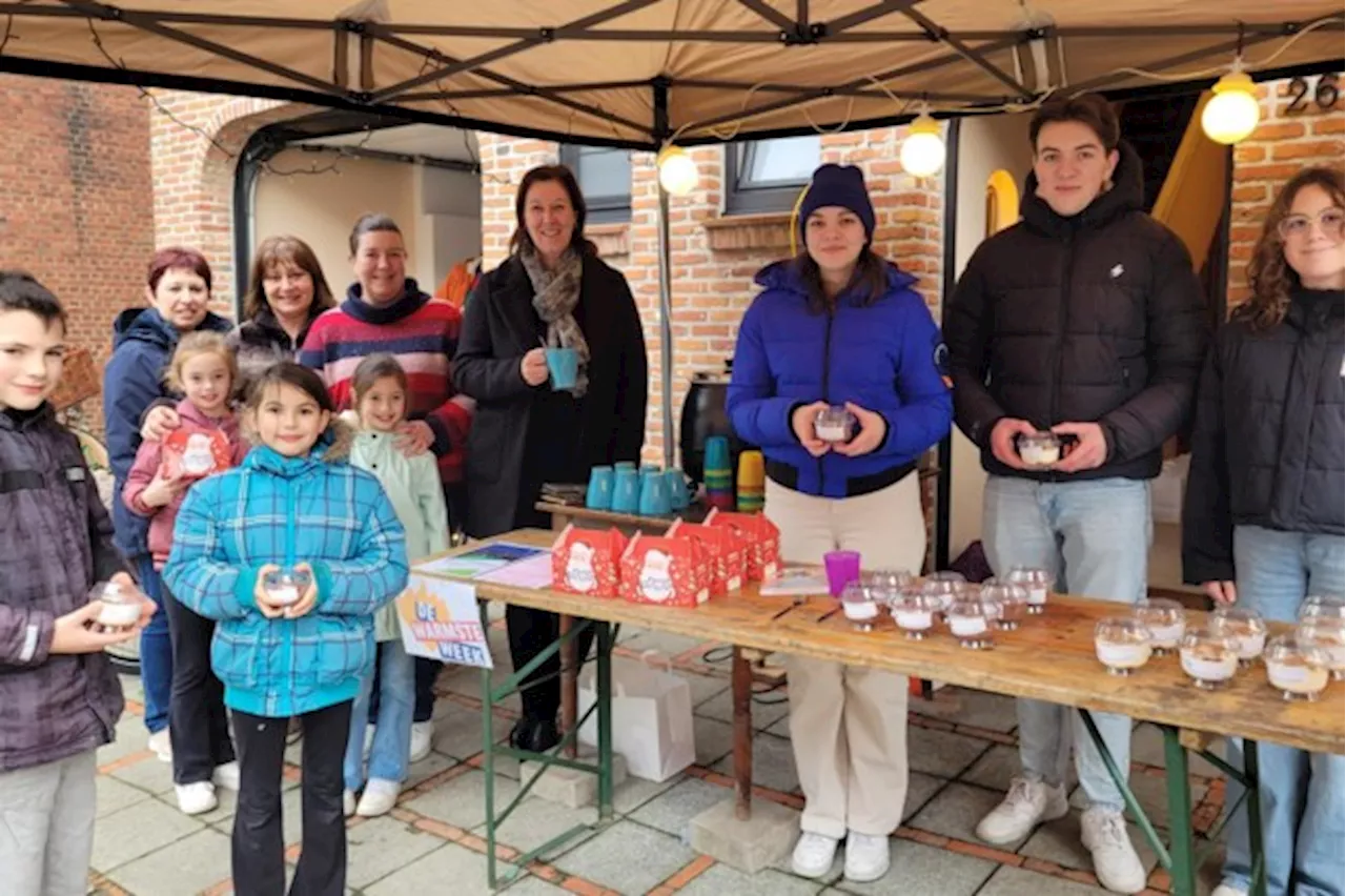 Jeugdband Vlijt en Eendracht brengt lekkers en gezelligheid naar lokaal dienstencentrum ’t Sluisken voor De W