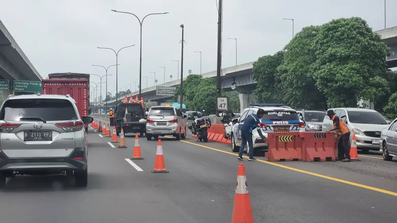 Tol Jakarta-Cikampek Mulai Padat, Contraflow Diberlakukan