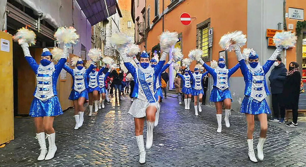 Dicembre, tempo di feste natalizie, tempo di auguri in musica per tutti i gusti