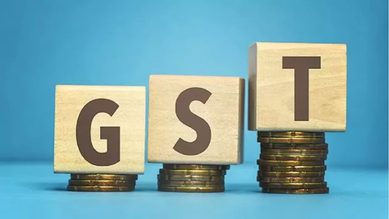 GST Council Meet 2024: शुरू हो गई बैठक, इंश्योरेंस पॉलिसी समेत कई चीजों के कम हो सकते हैं टैक्स