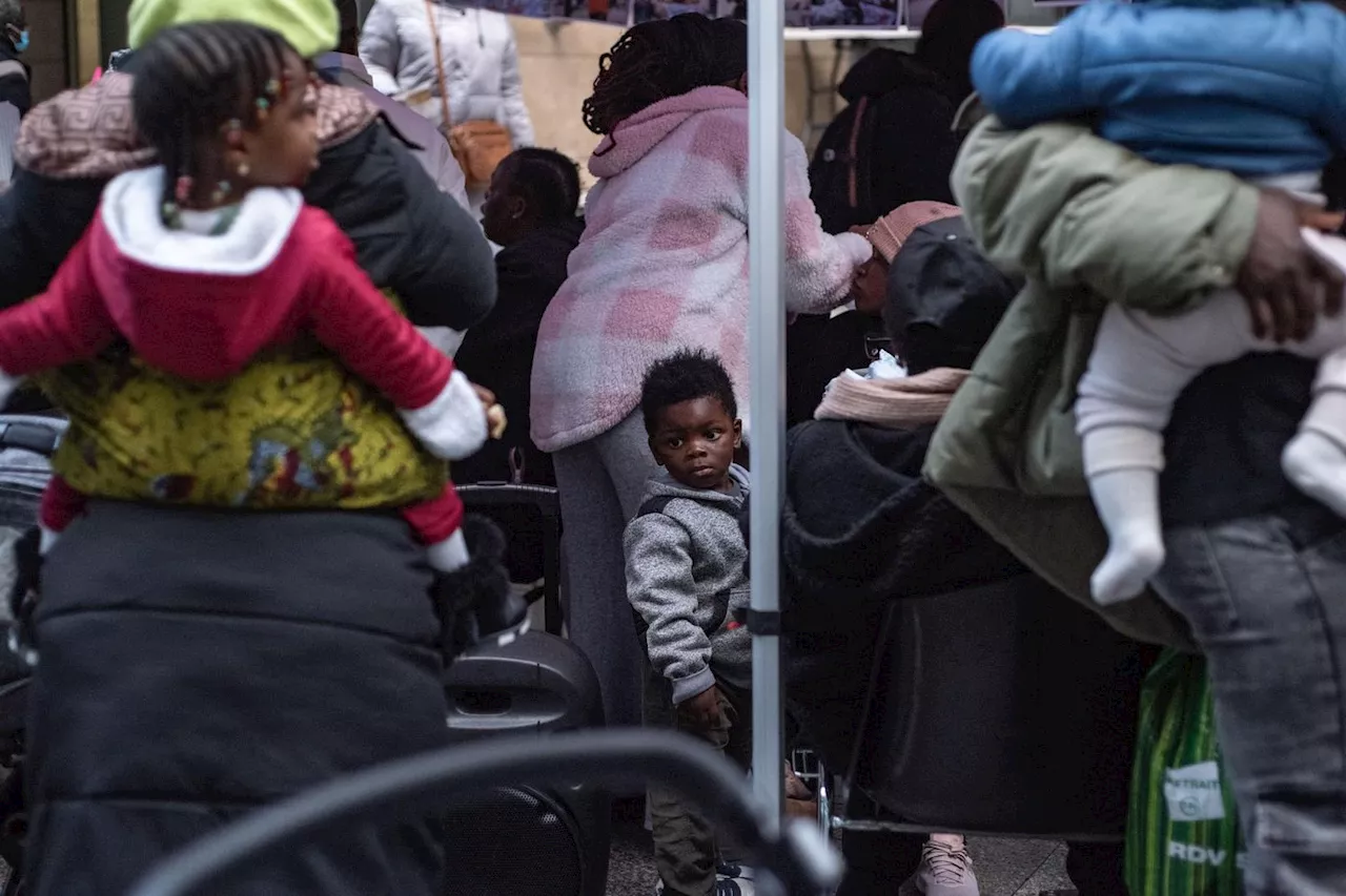 Enceintes ou avec des enfants, ces femmes qui passent l’hiver à la rue