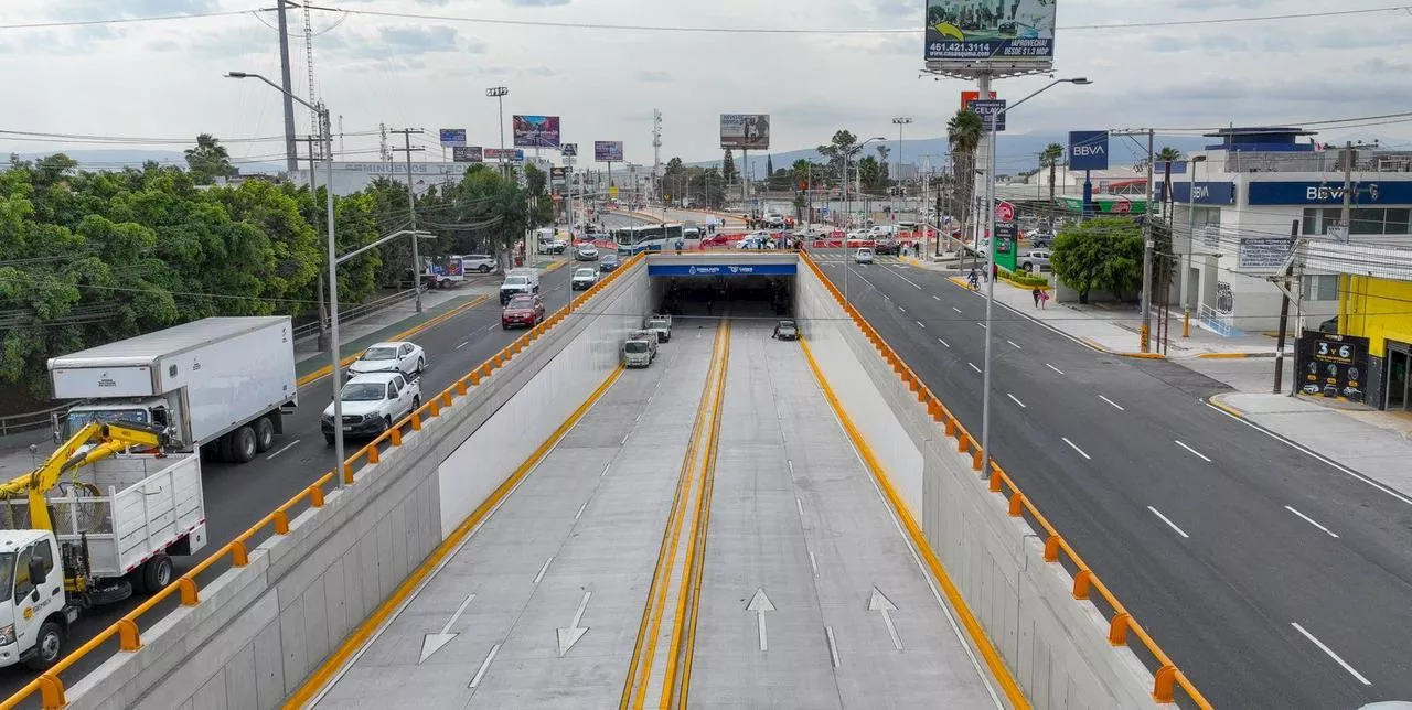 Inauguran paso inferior vehicular en Celaya para mejorar tránsito