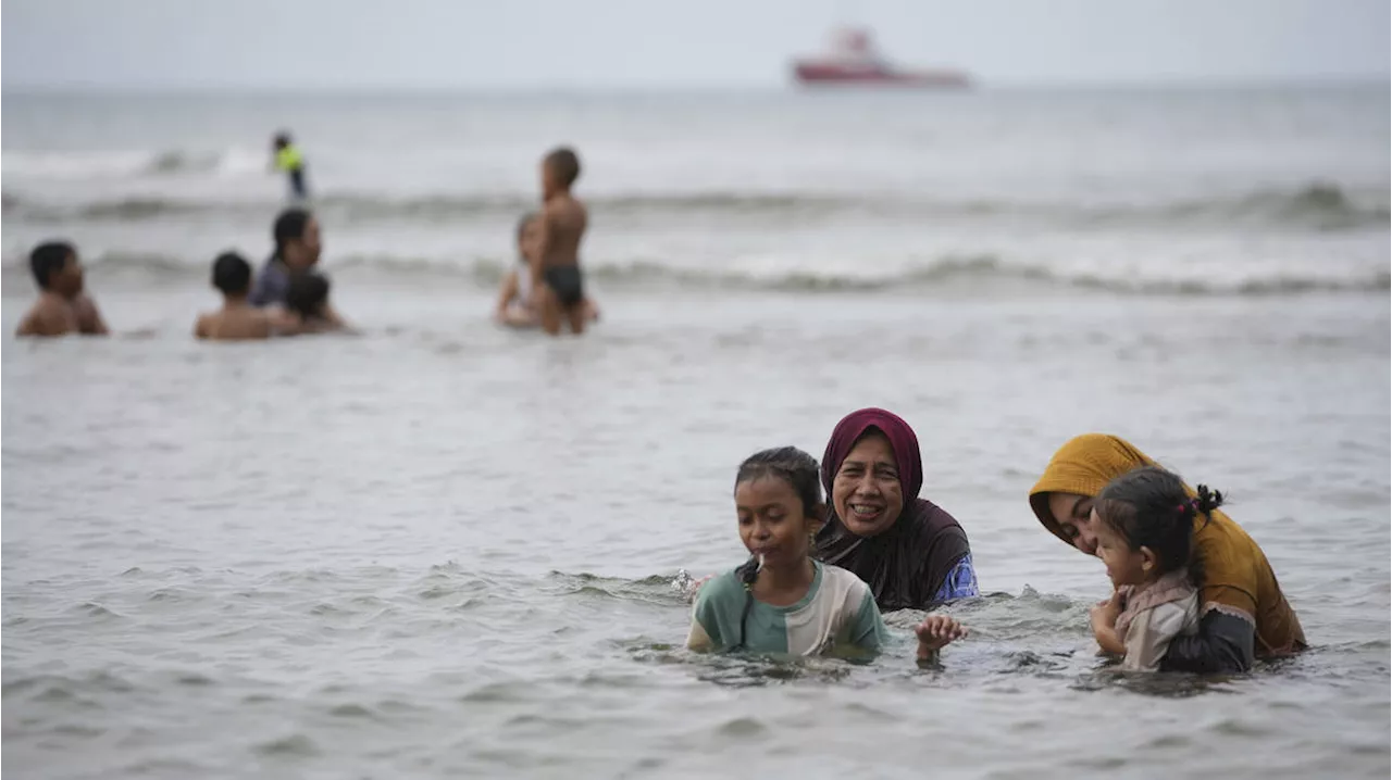 Indonesians mark two decades since Boxing Day tsunami