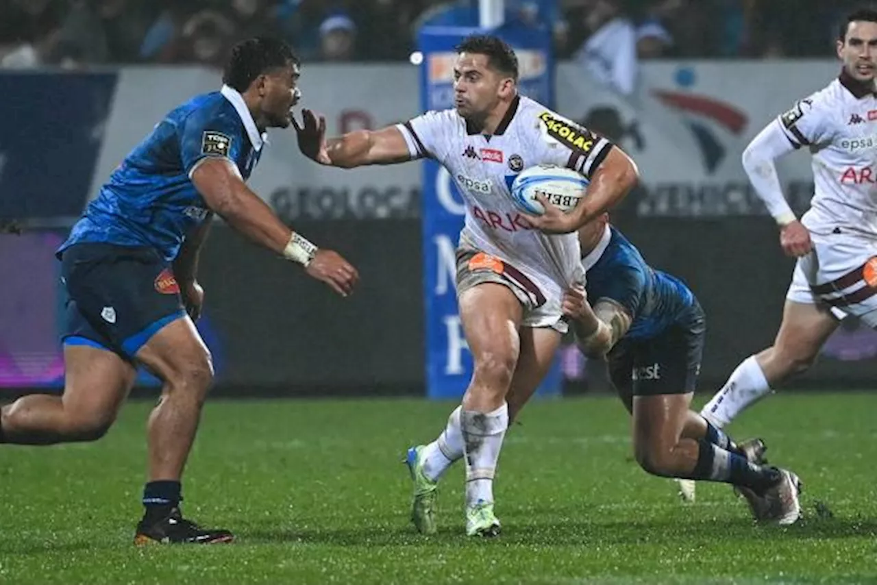 Bordeaux-Bègles s'impose à Castres et prend le leadership du Top 14