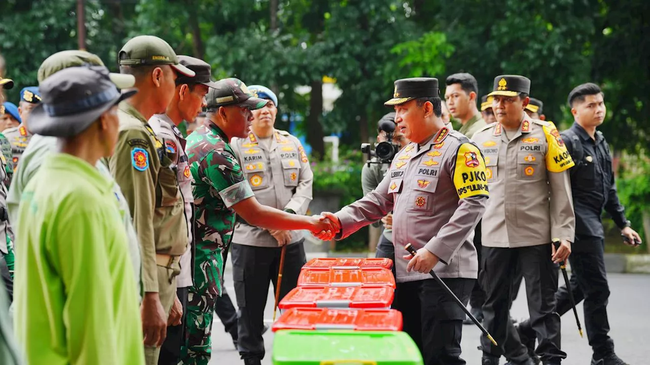 Libur Nataru, Kapolri Cek Kesiapan dan Pengamanan Taman Safari Solo