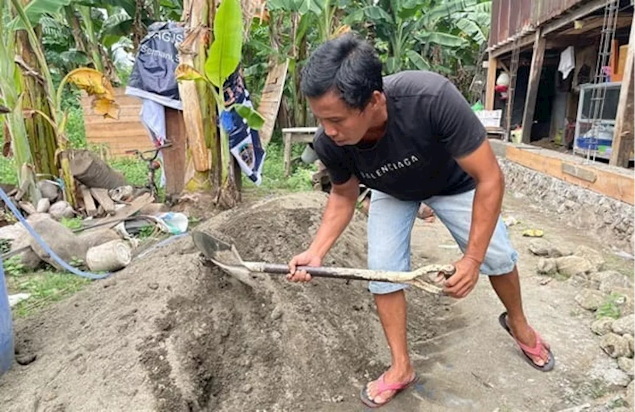 Bantuan Pasang Baru Listrik Nyalakan Asa Azis