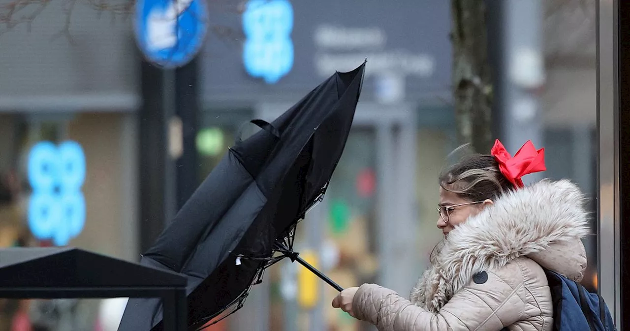 Met Office issue weather warning as travellers told to expect disruption