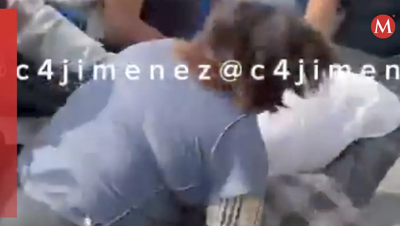 Captan en VIDEO a 'franelera' golpeando a una mujer en la colonia Morelos: 'Dame mi dinero'