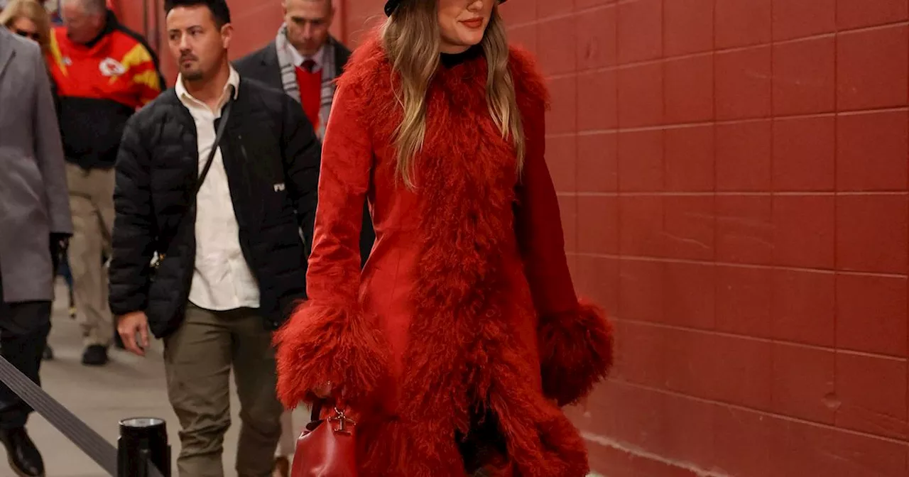 Taylor Swift wraps up in furry coat to support Travis Kelce after celebration