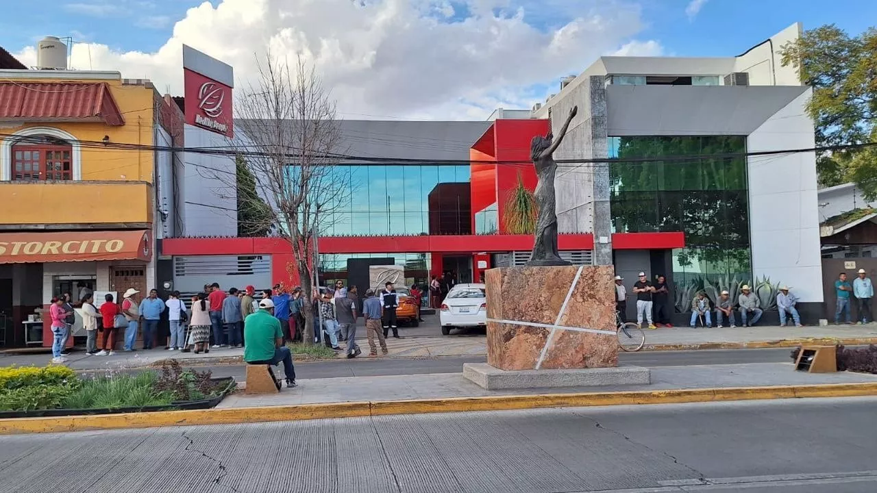 Ejidatarios se manifiestan en Healty People en Irapuato ¿Por qué?