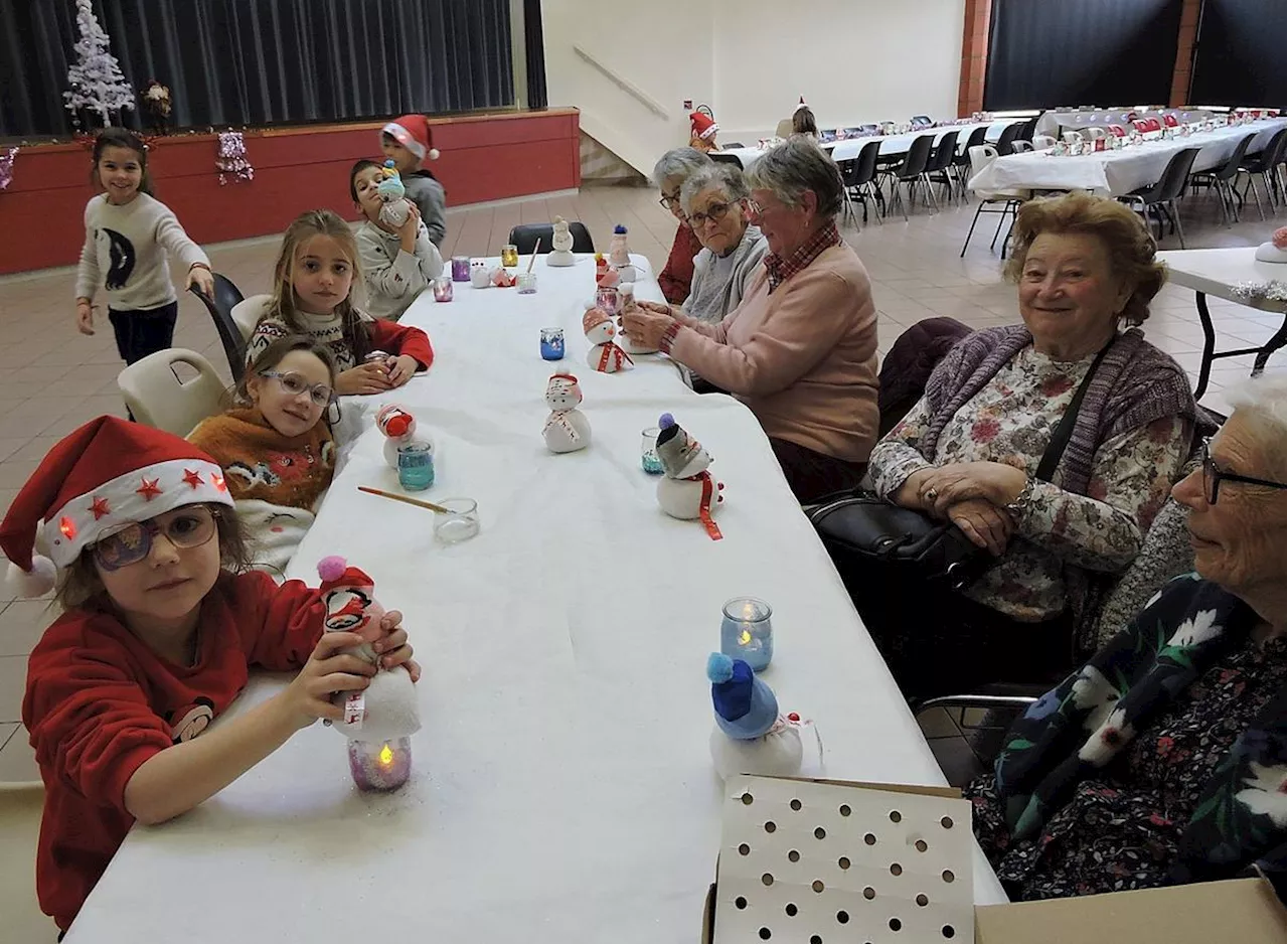 Arthez-de-Béarn : les ateliers de Noël unissent les générations