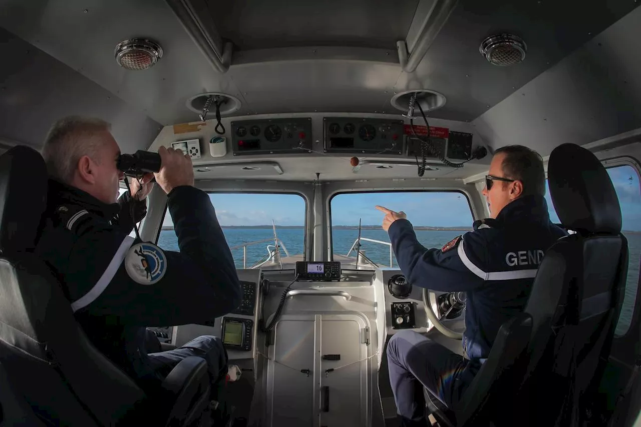 Bassin d’Arcachon. « On nous voit et notre présence est dissuasive » : les gendarmes sur l’eau pour prévenir les vols d’huîtres