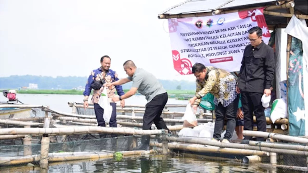 Dorong Asta Cita Presiden Prabowo, BNPT Tebar 100 Ribu Benih Ikan Nila