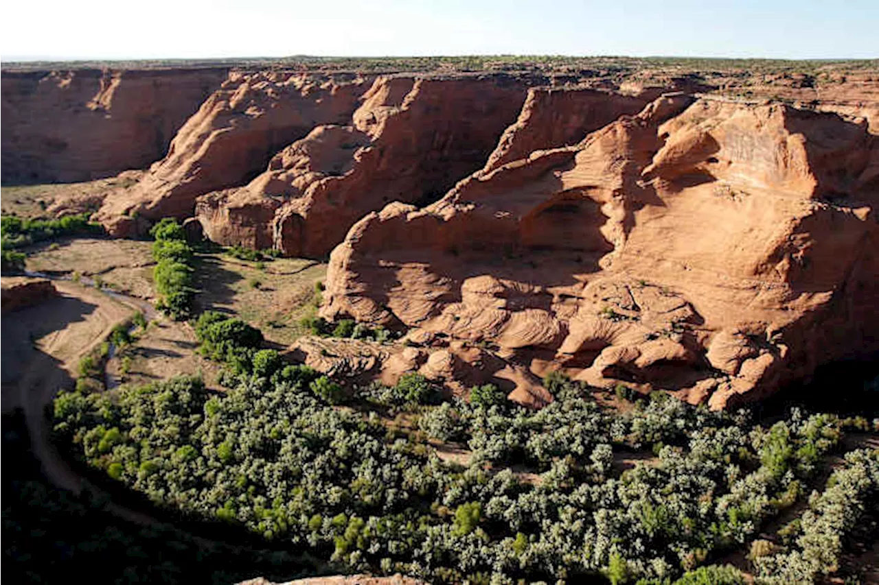 Canyon de Chelly in Arizona will become latest national park unit to ban commercial air tours