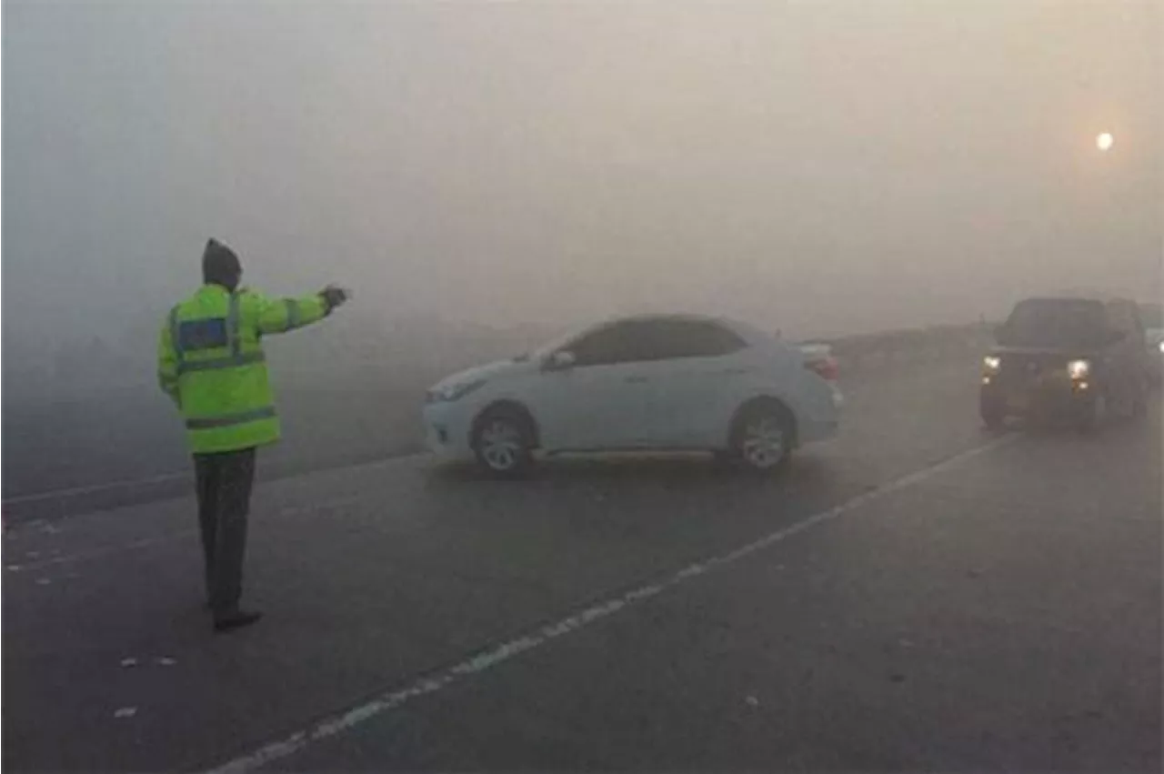 Fog chills Punjab, motorways shut for public safety