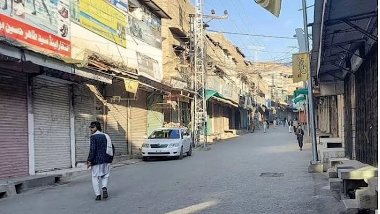 Protest erupts over road closure after 50 children die in Parachinar