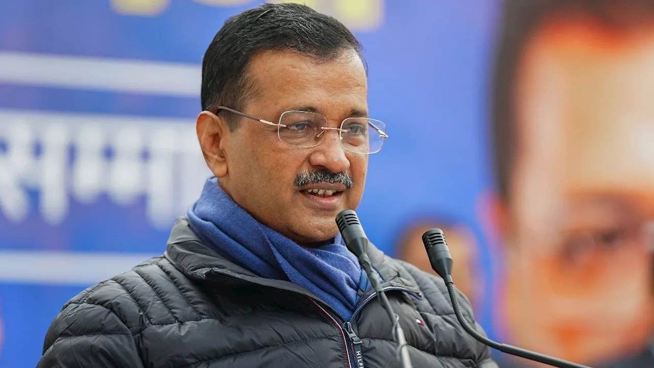 गणतंत्र दिवस परेड से बाहर हुई दिल्ली की झांकी तो भड़के केजरीवाल, रक्षा मंत्रालय ने दी सफाई