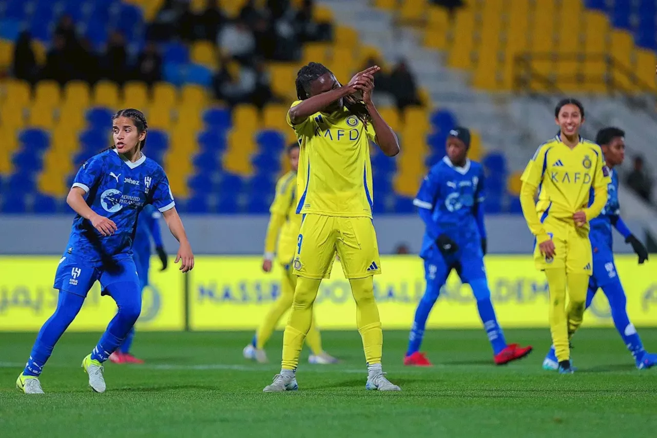 الدوري السعودي للسيدات: النصر يكتسح الهلال برباعية... ويواصل الصدارة