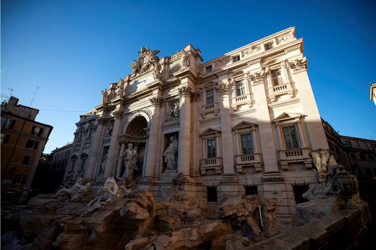 Trevi Fountain reopens ahead of Jubilee